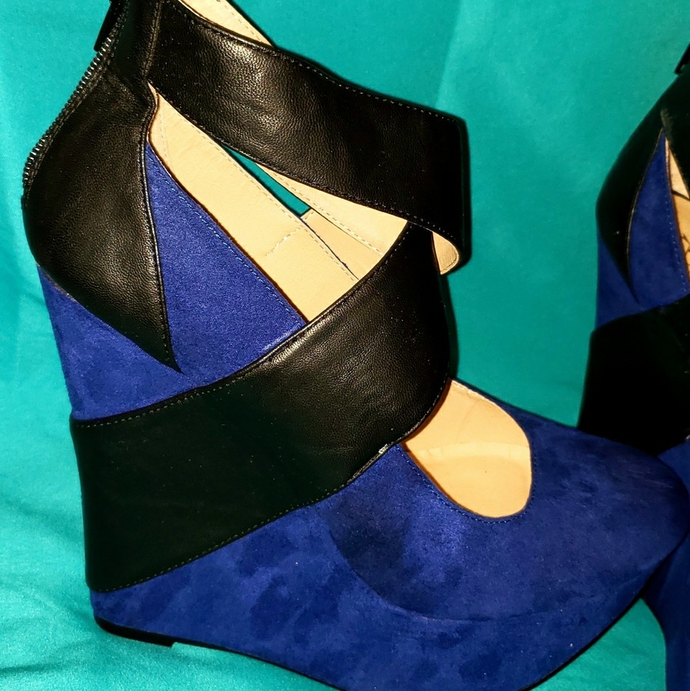 Shoes - Picture 4 of 8